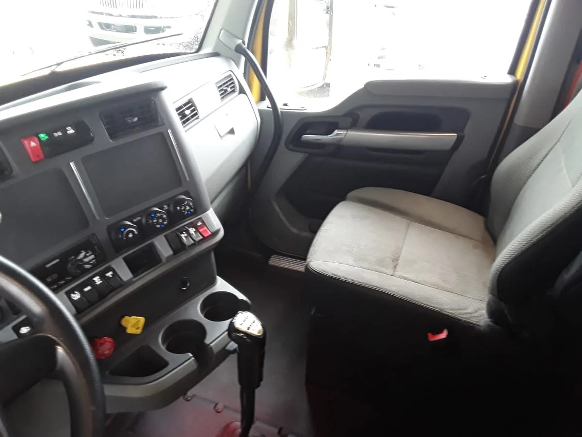 2020 Kenworth T880 in Hilliard, OH — photo 7