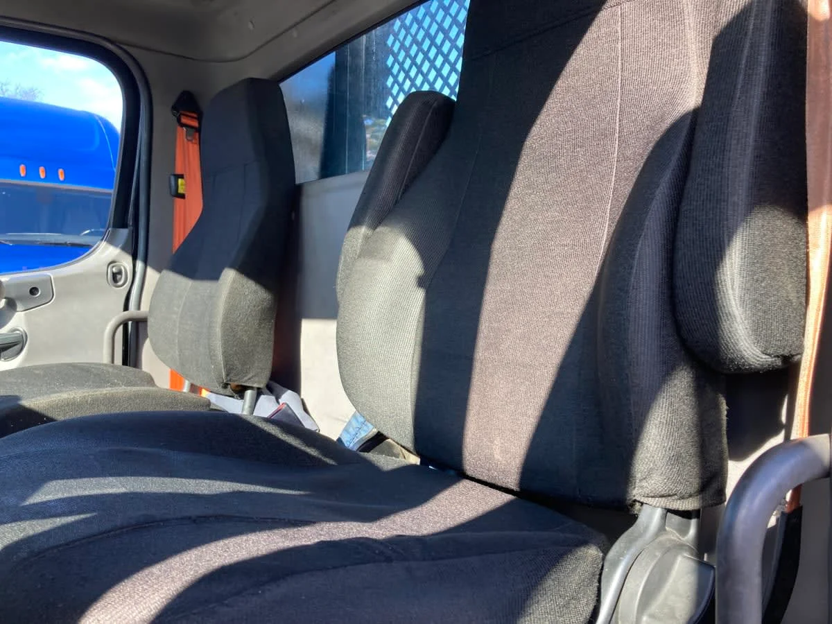 2018 Freightliner M2 106 in Springfield, MA — photo 12