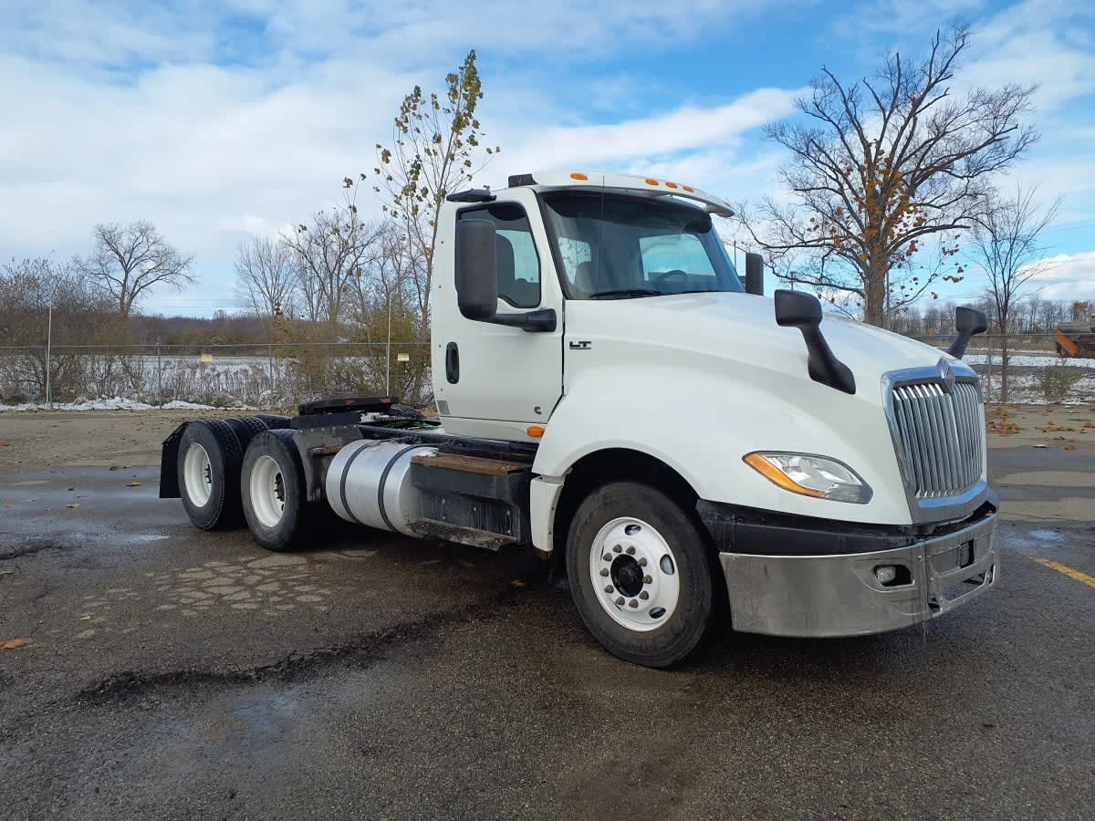 2019 International LT in Wayland, MI — photo 3