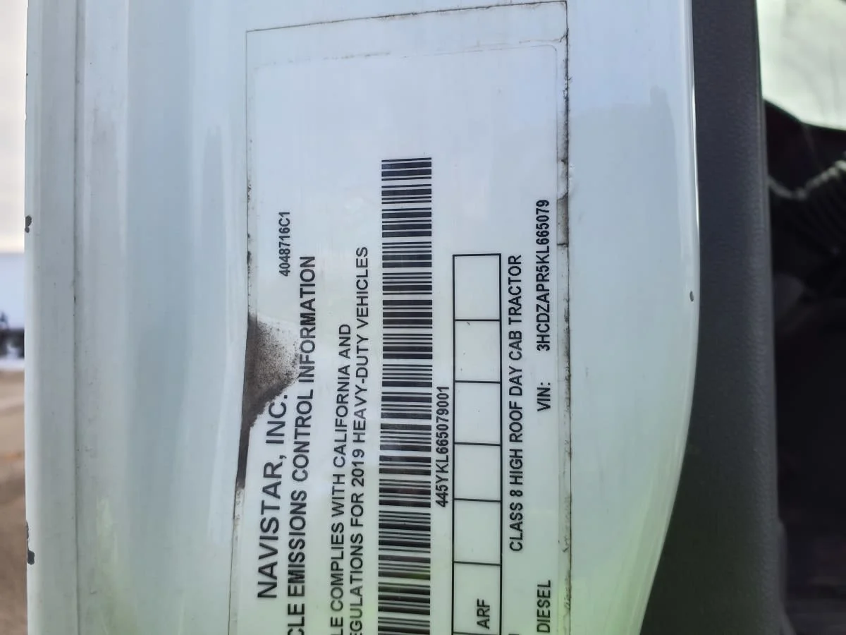 2019 International LT in Wayland, MI — photo 12