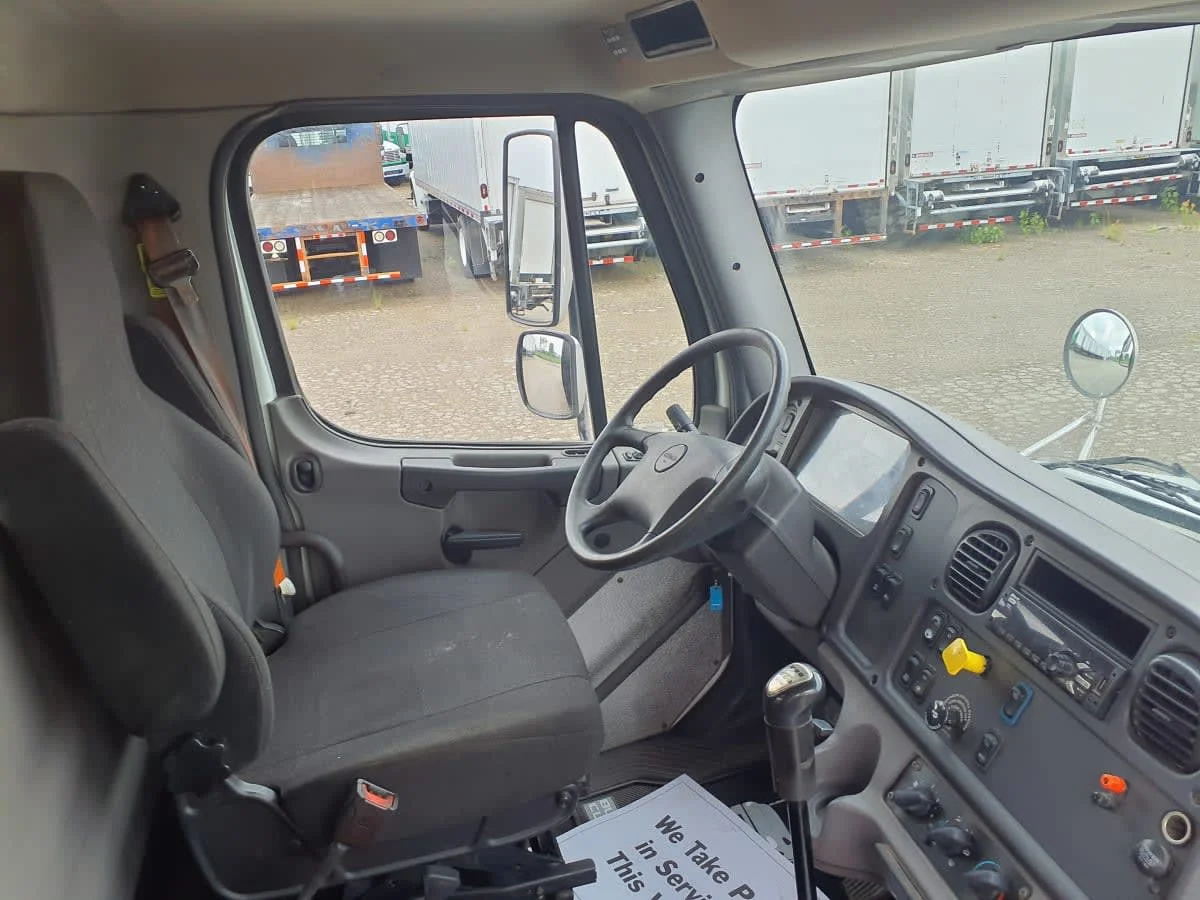 2020 Freightliner M2 106 in Wayland, MI — photo 7