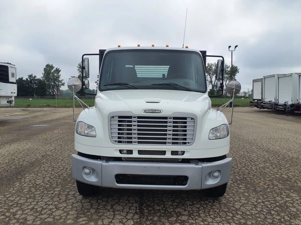 2020 Freightliner M2 106 in Wayland, MI — photo 2