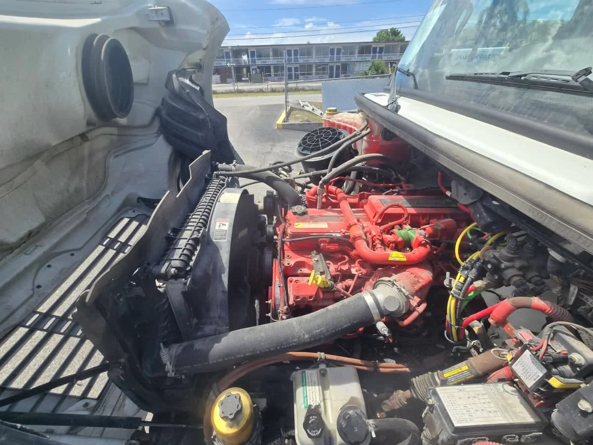 2020 Freightliner M2 106 in Tampa, FL — photo 8