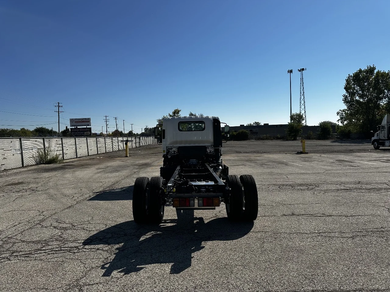 2025 Isuzu in Antioch, IL — photo 6