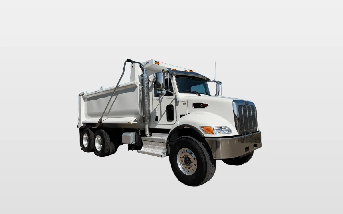 2022 Peterbilt - image 1