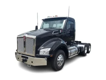 2025 Kenworth T880