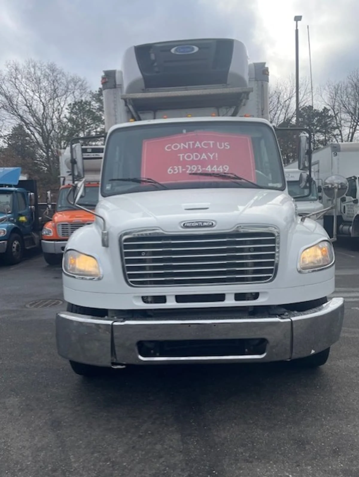 2016 Freightliner M2 106 - image 2
