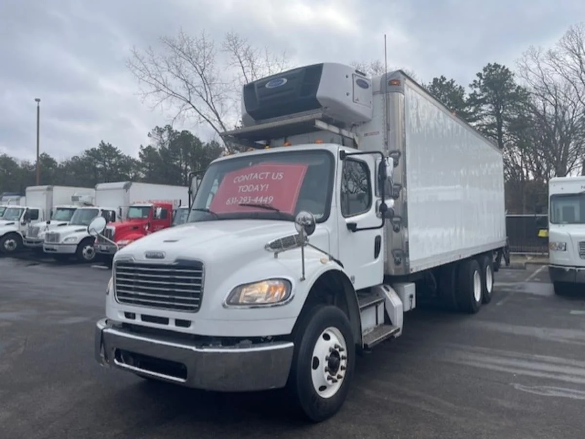2016 Freightliner M2 106 in Farmingdale, NY