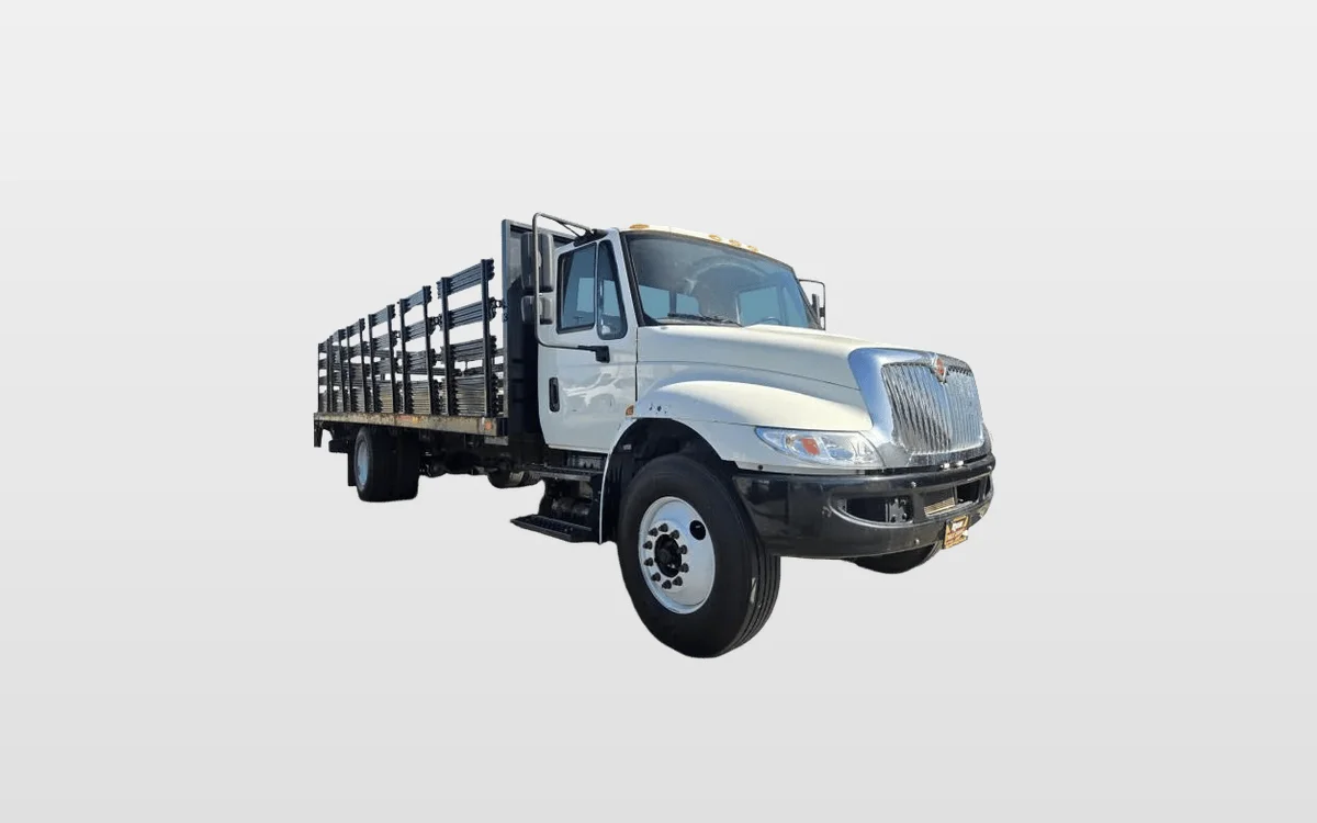 2020 International MV - image 1