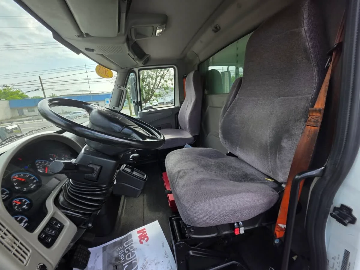 2018 International 4300 in Bensalem, PA — photo 8