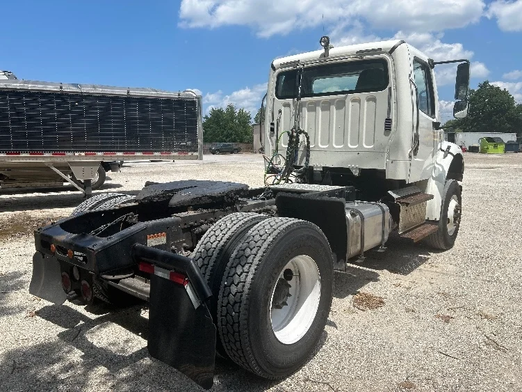 2019 Freightliner eM2 in Moberly, MO — photo 7