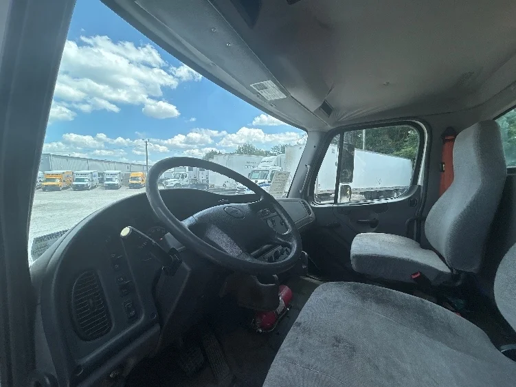 2019 Freightliner eM2 in Moberly, MO — photo 10
