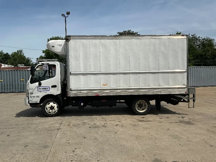 2020 Hino in North Bergen, NJ — photo 4