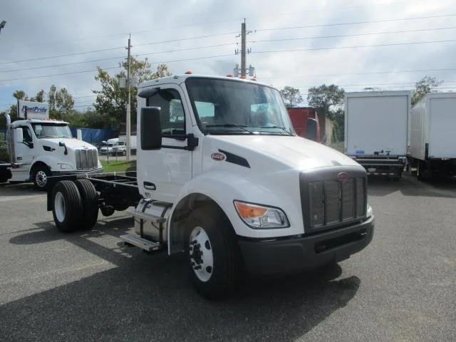 2025 Peterbilt 536 - image 8