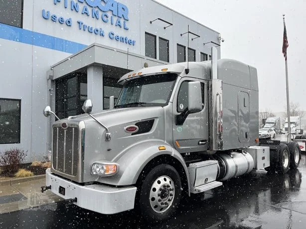 2021 Peterbilt 567