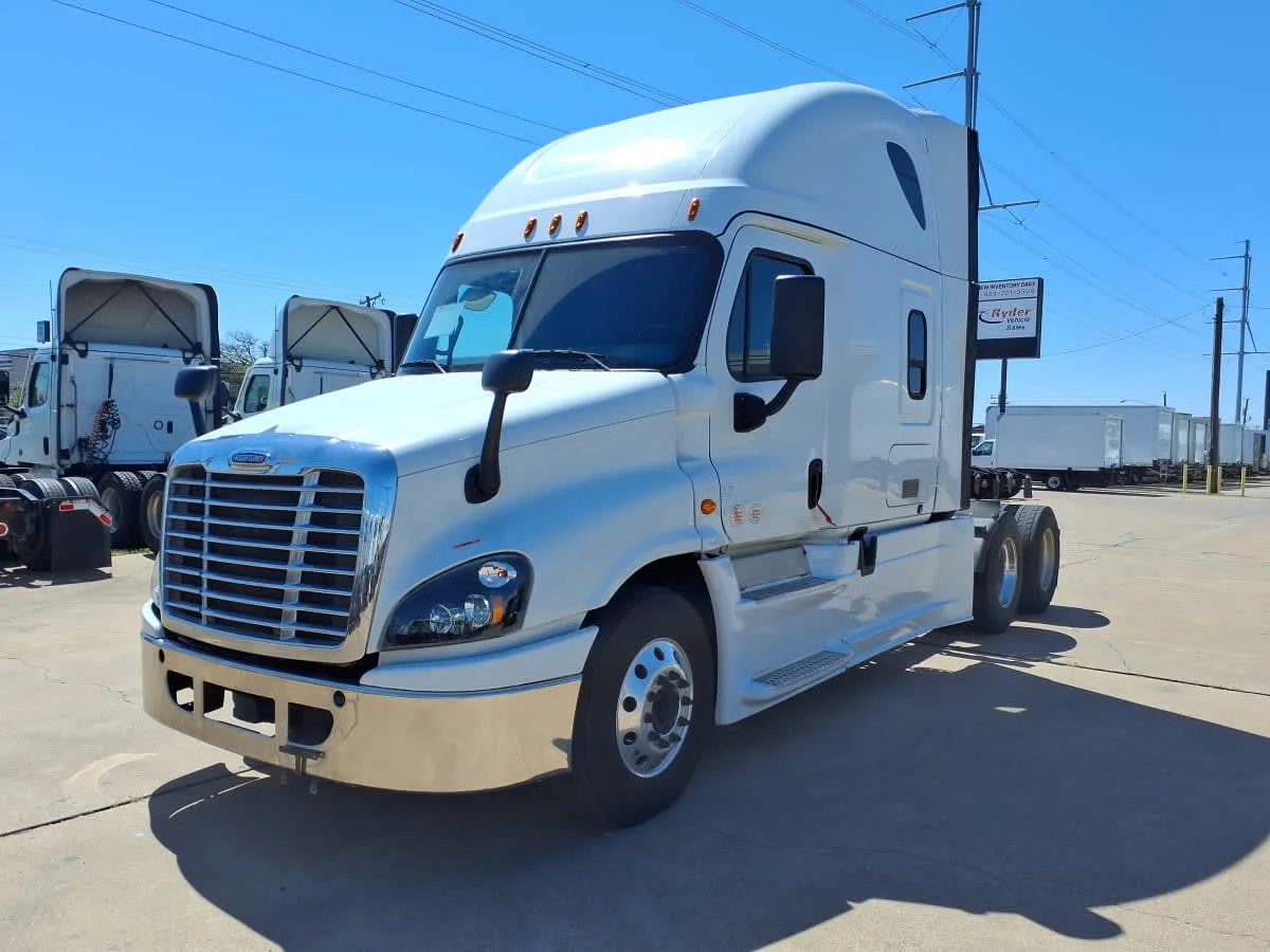 2019 Freightliner Cascadia in Dallas, TX
