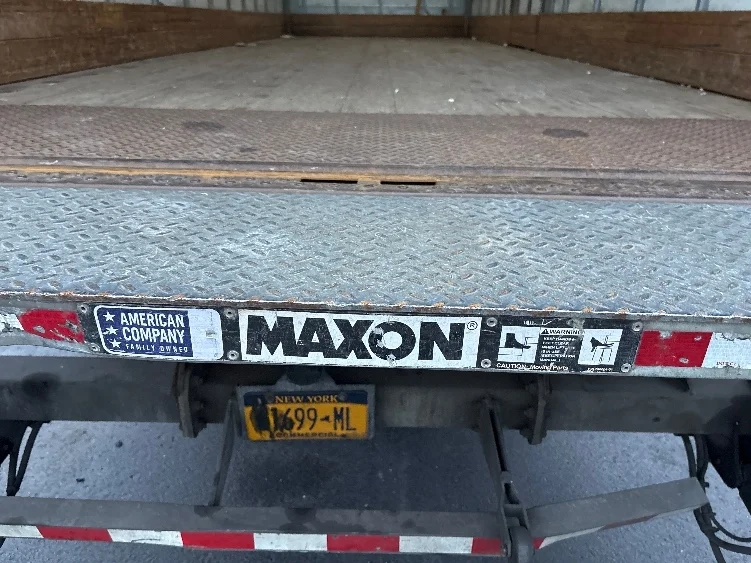 2019 Freightliner eM2 in West Babylon, NY — photo 10