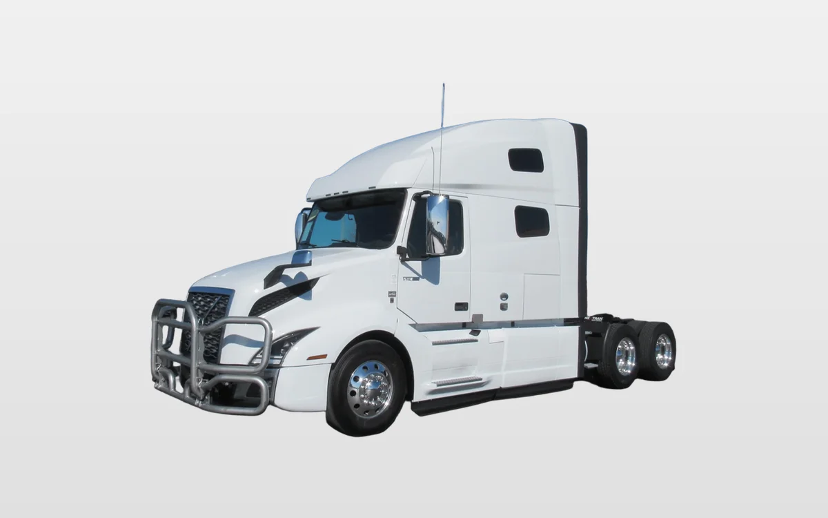 2022 Volvo - image 1