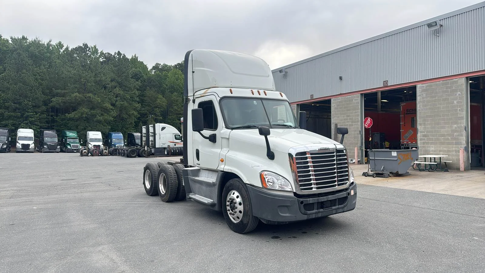 2018 Freightliner Cascadia in Charlotte, NC
