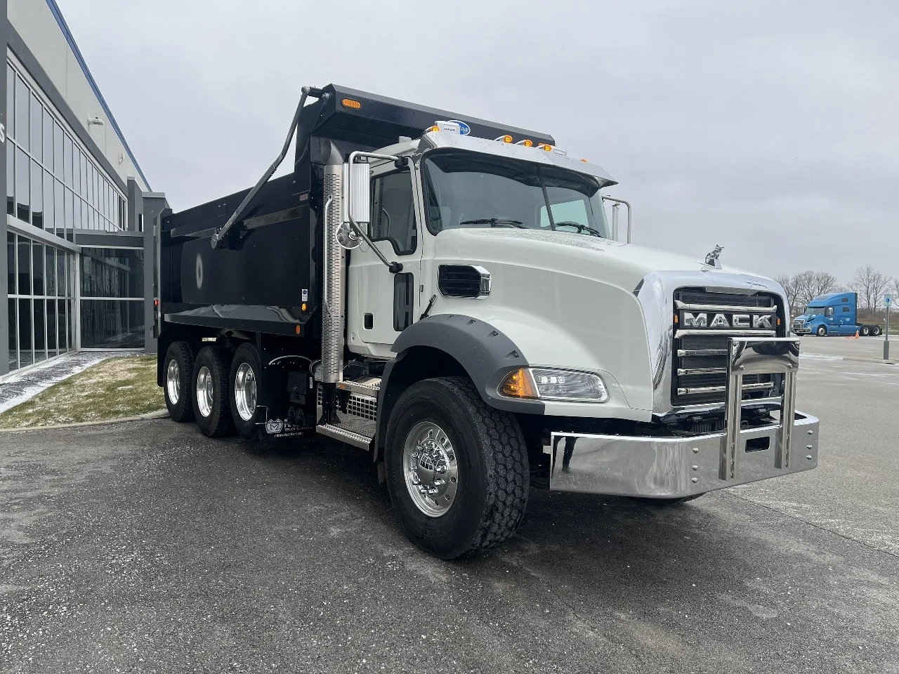 2026 Mack Granite in Indianapolis, IN — photo 3