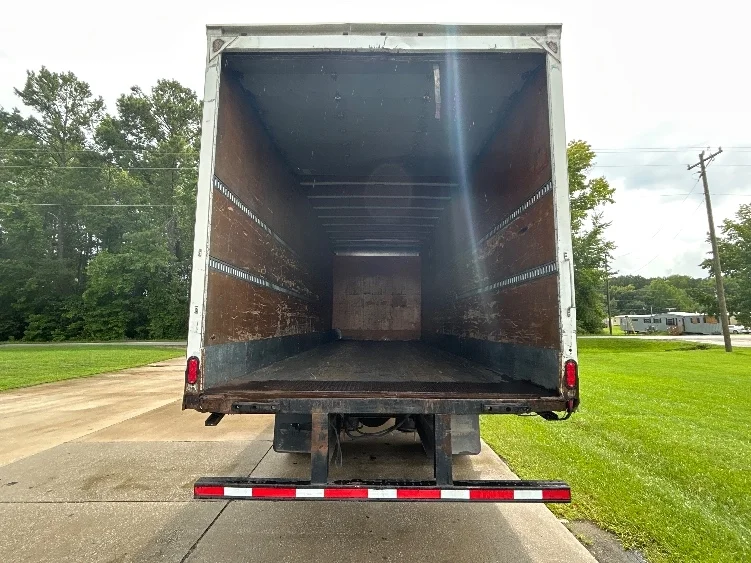 2019 International 4300 in Florence, SC — photo 8