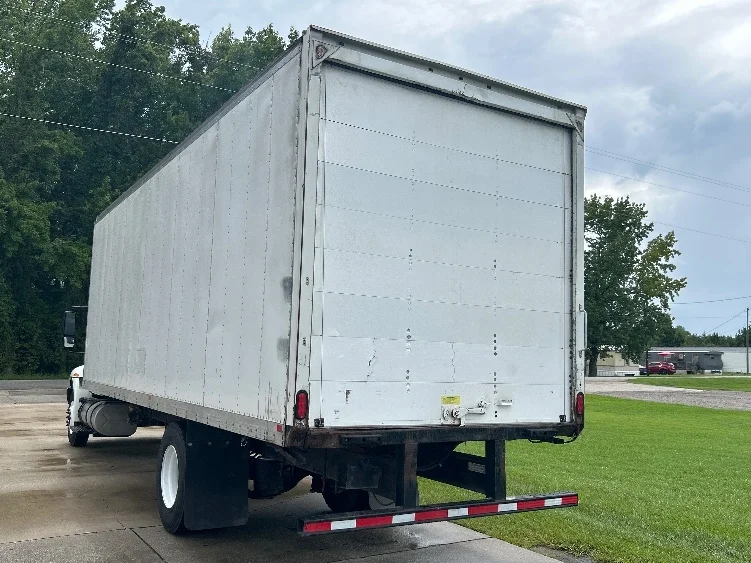 2019 International 4300 in Florence, SC — photo 6