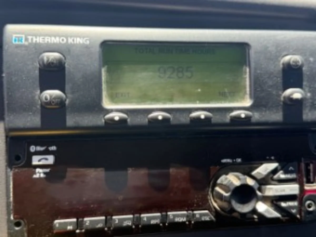 2019 Freightliner M2 106 - image 6