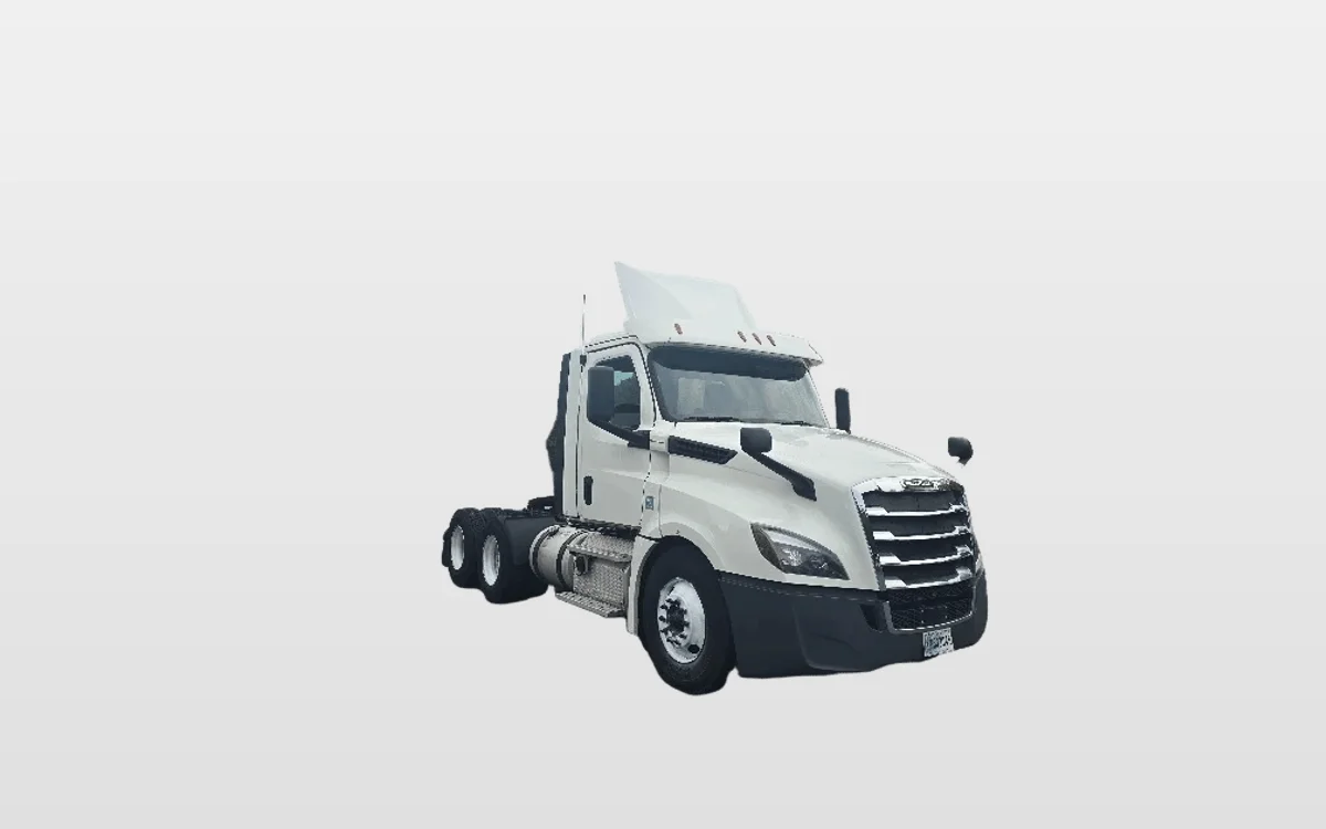 2019 Freightliner - image 1