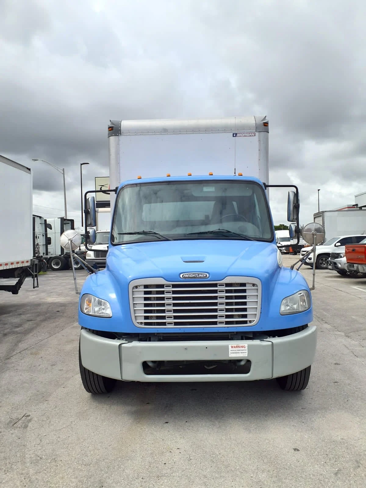 2020 Freightliner M2 106 in Miami, FL — photo 2