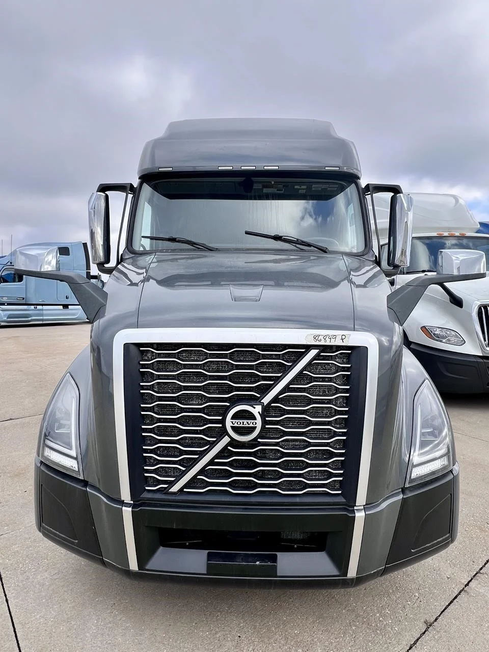 2022 Volvo VNL 760 in Lake City, FL