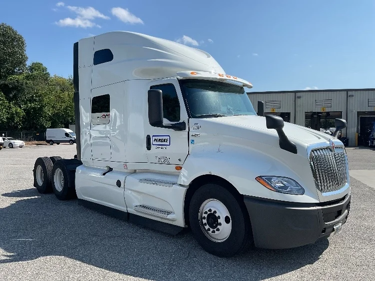 2022 International LT in Norfolk, VA