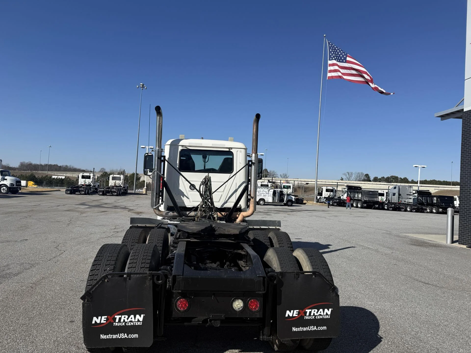 2021 Mack Pinnacle - image 4