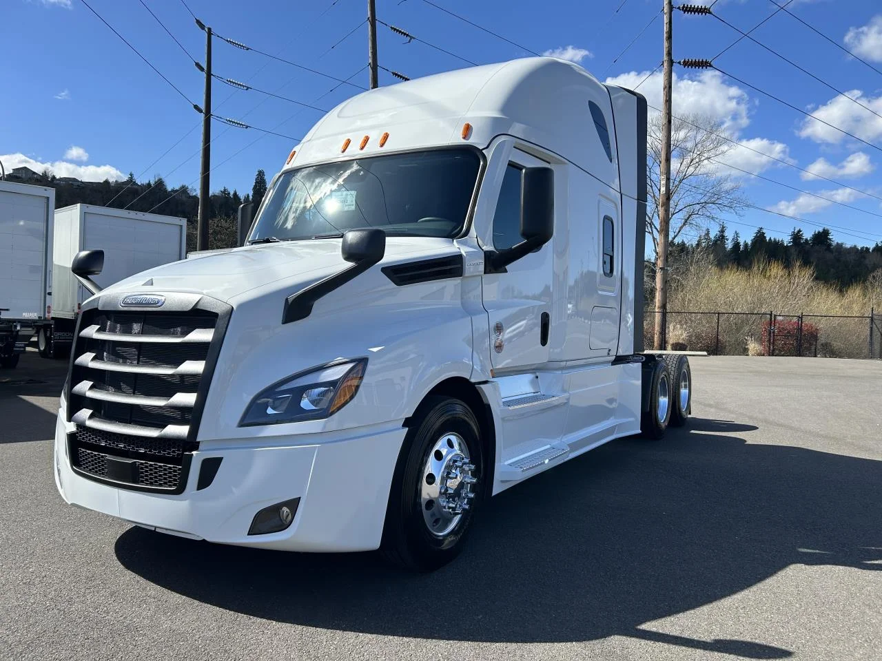 2027 Freightliner Cascadia - image 3