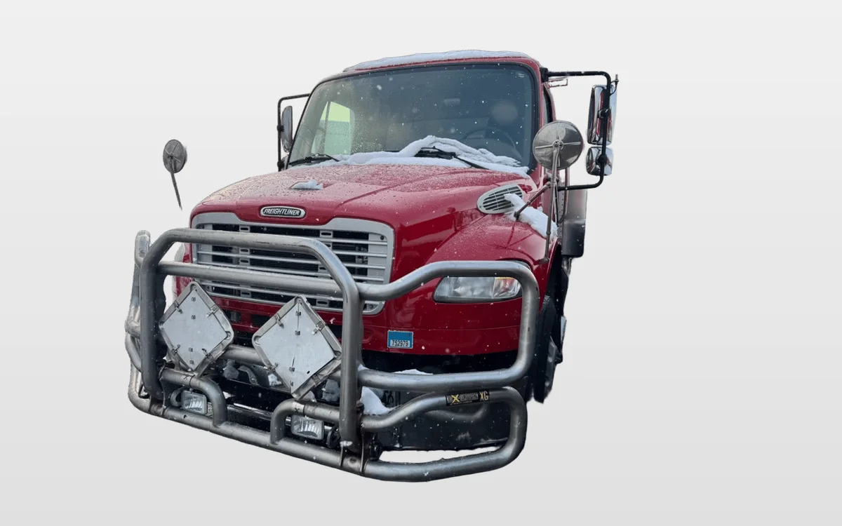 2019 Freightliner M2 106 - image 1