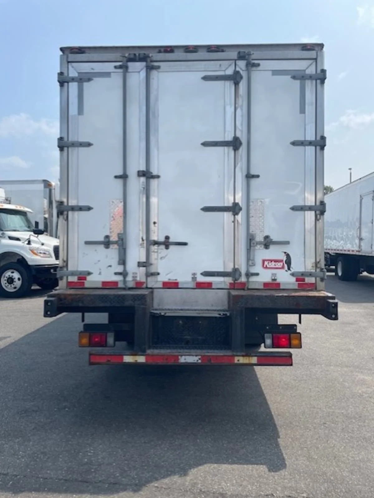 2019 Isuzu NQR - image 5