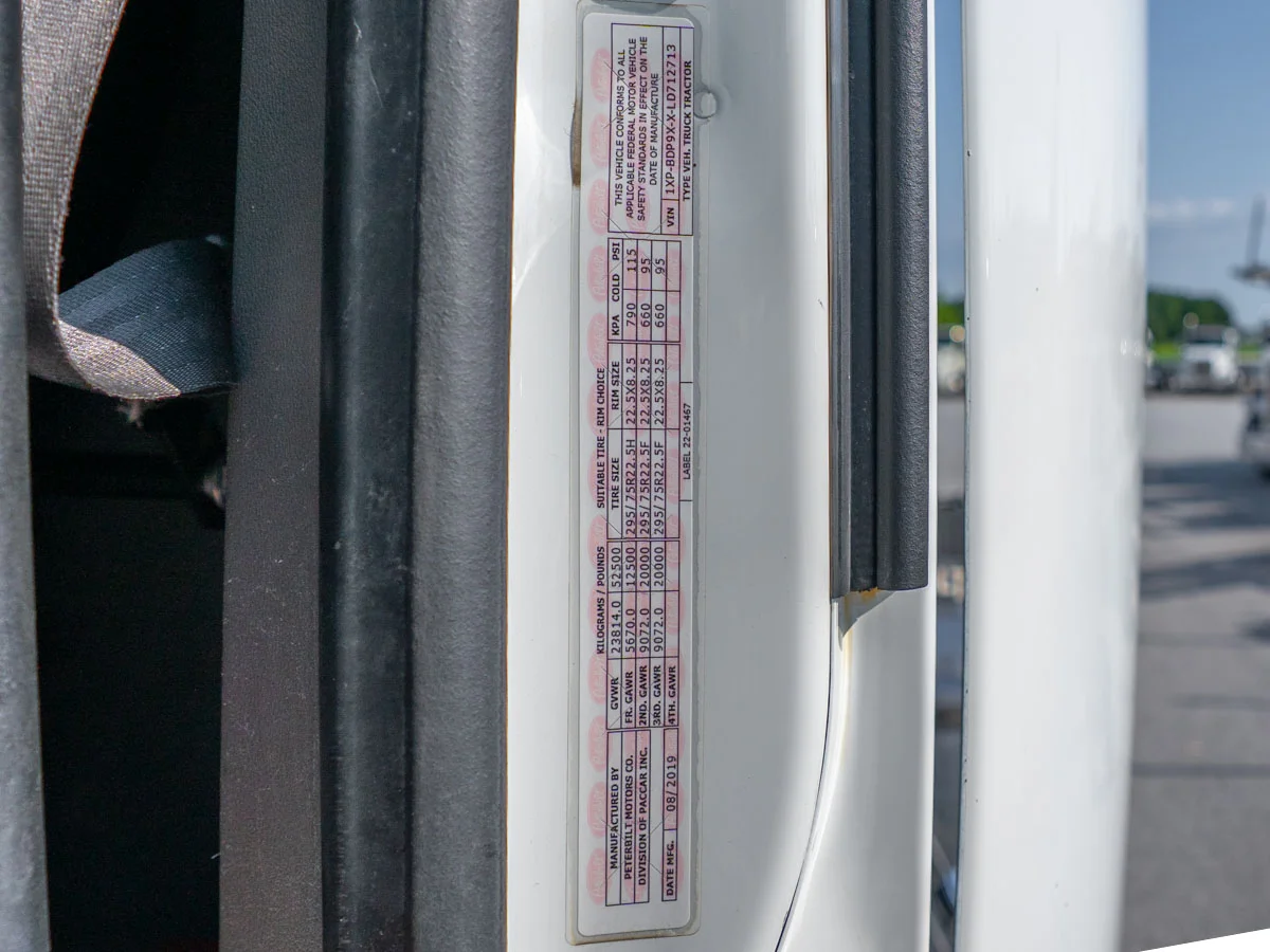 2020 Peterbilt 579 in Duncan, SC — photo 12