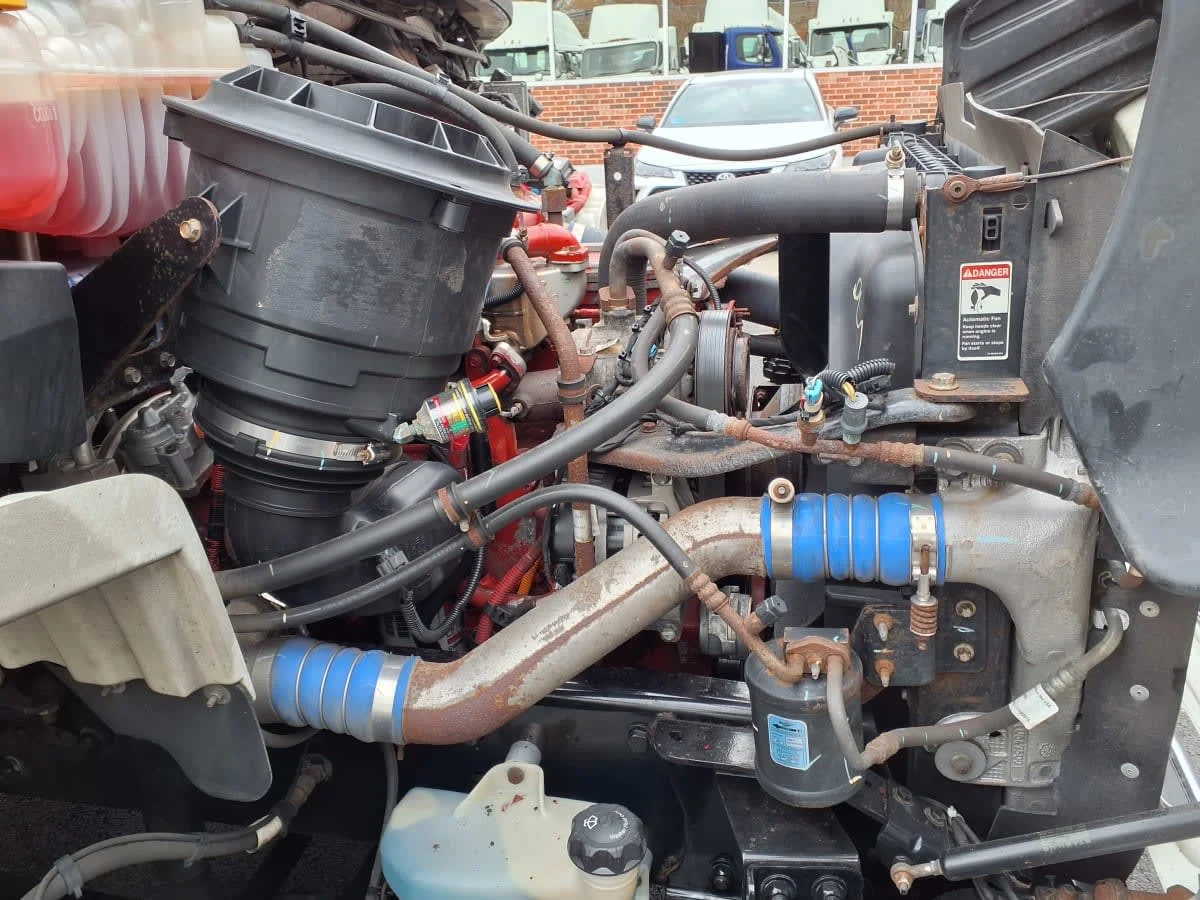 2020 Freightliner M2 106 - image 10