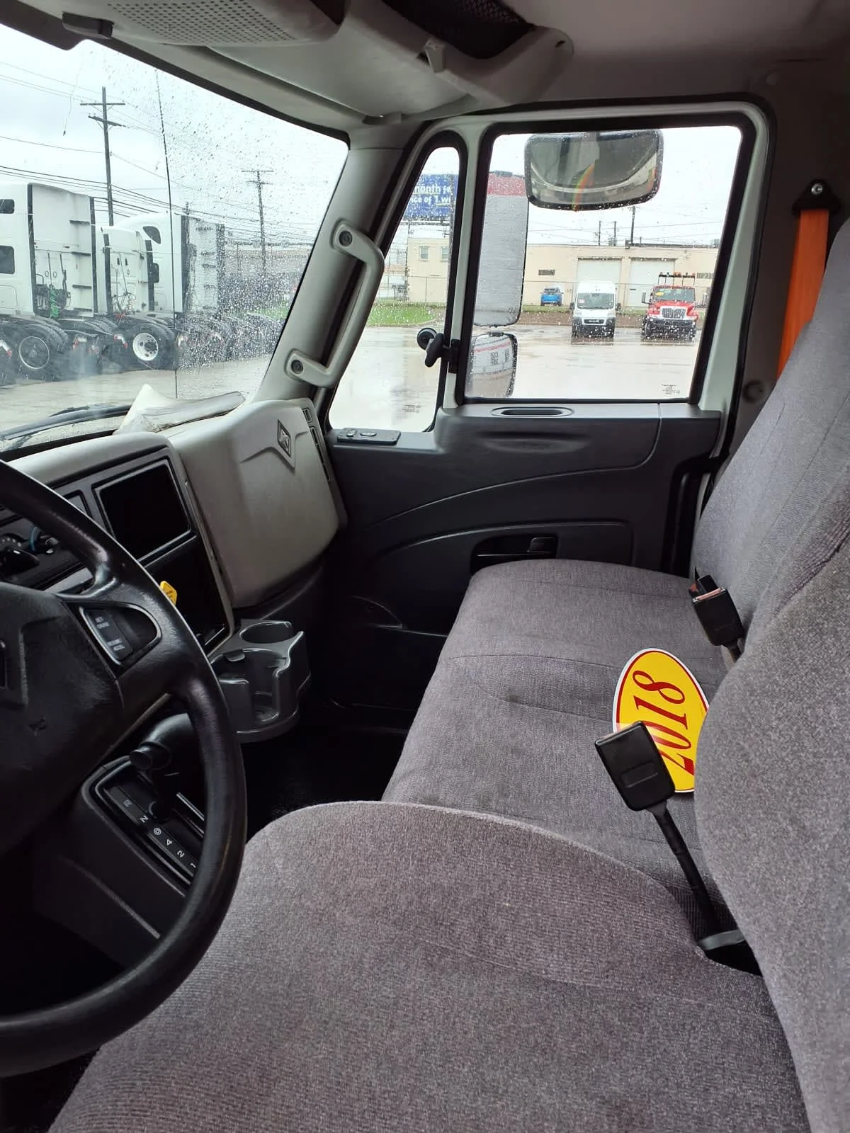 2018 International 4300 in Cleveland, OH — photo 7