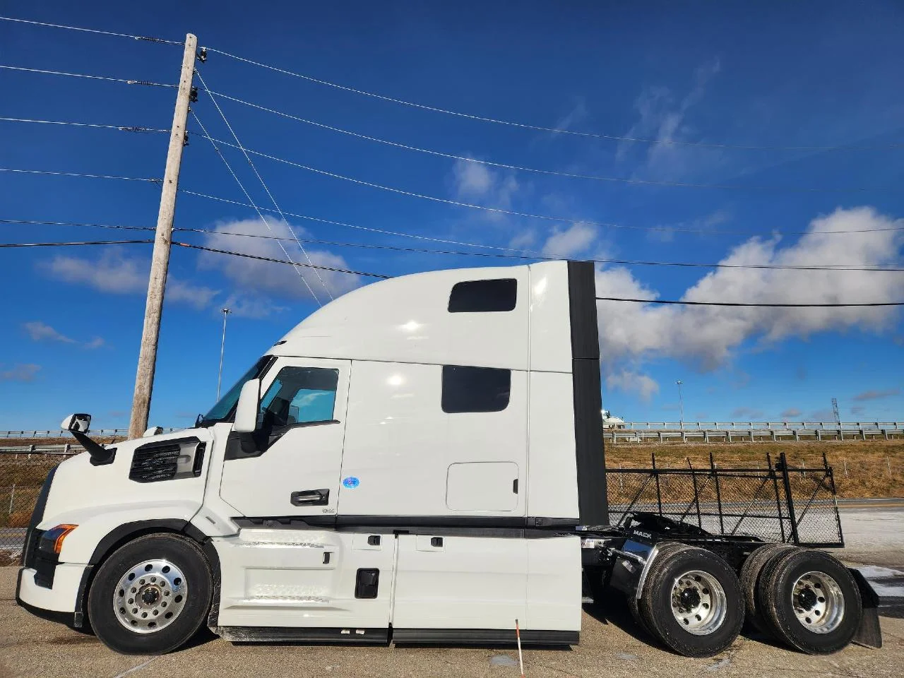 2026 Mack Pioneer in Indianapolis, IN — photo 4