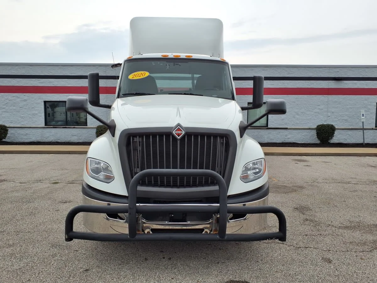 2020 International LT in Cleveland, OH — photo 2