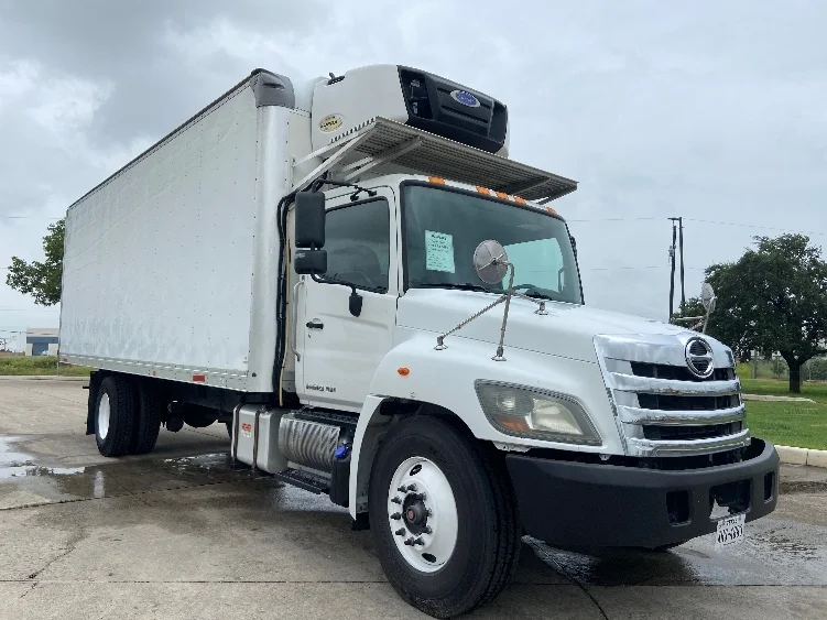 2019 Hino 268 in San Antonio, TX