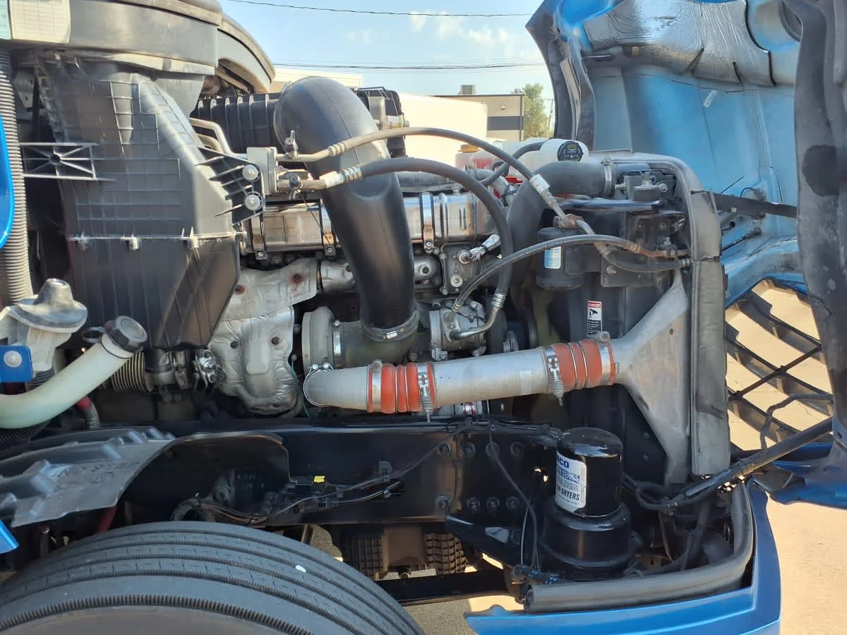 2021 Freightliner Cascadia in Dallas, TX — photo 10