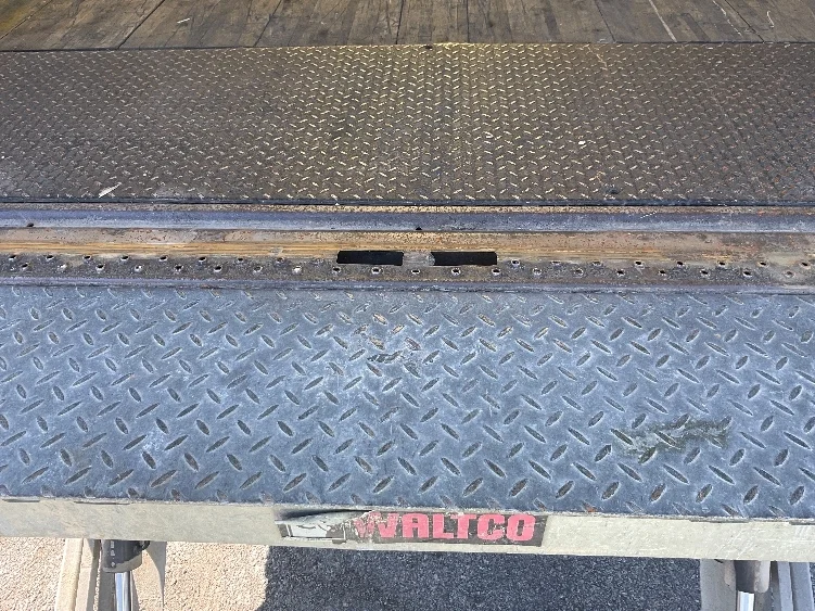2020 Hino 268 in Kansas City, MO — photo 10