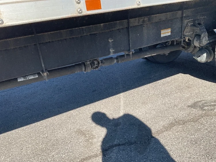 2020 Hino 268 in Kansas City, MO — photo 5