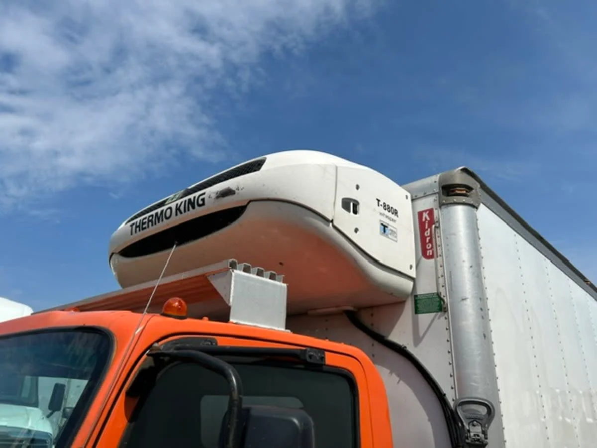 2020 Isuzu NQR in Farmingdale, NY — photo 7