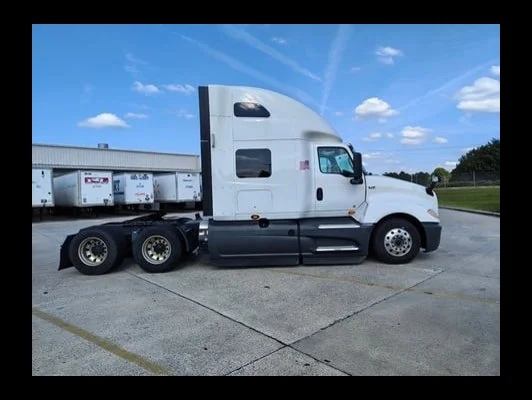 2021 International LT