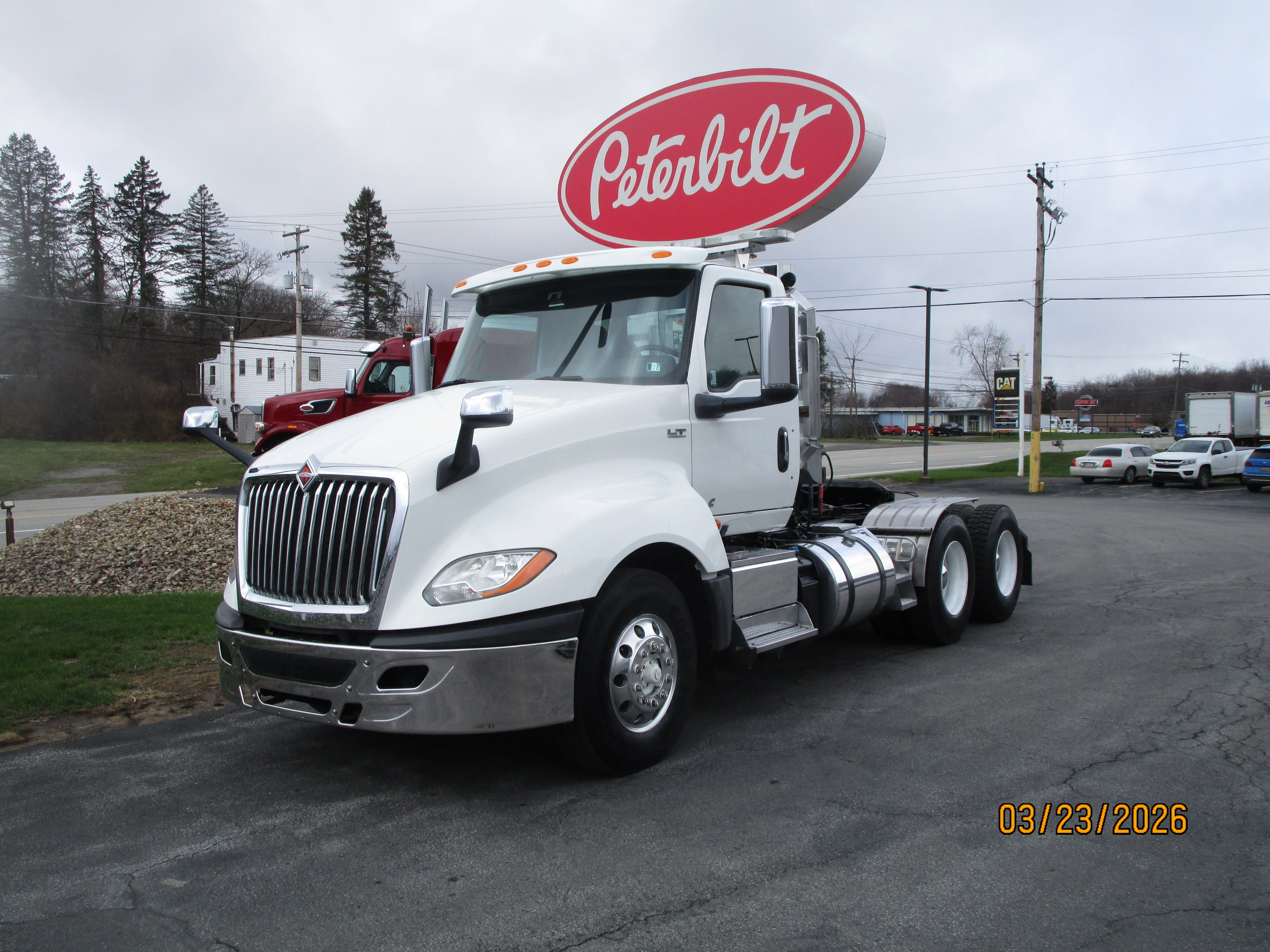 2019 International LT in BUTLER, PA