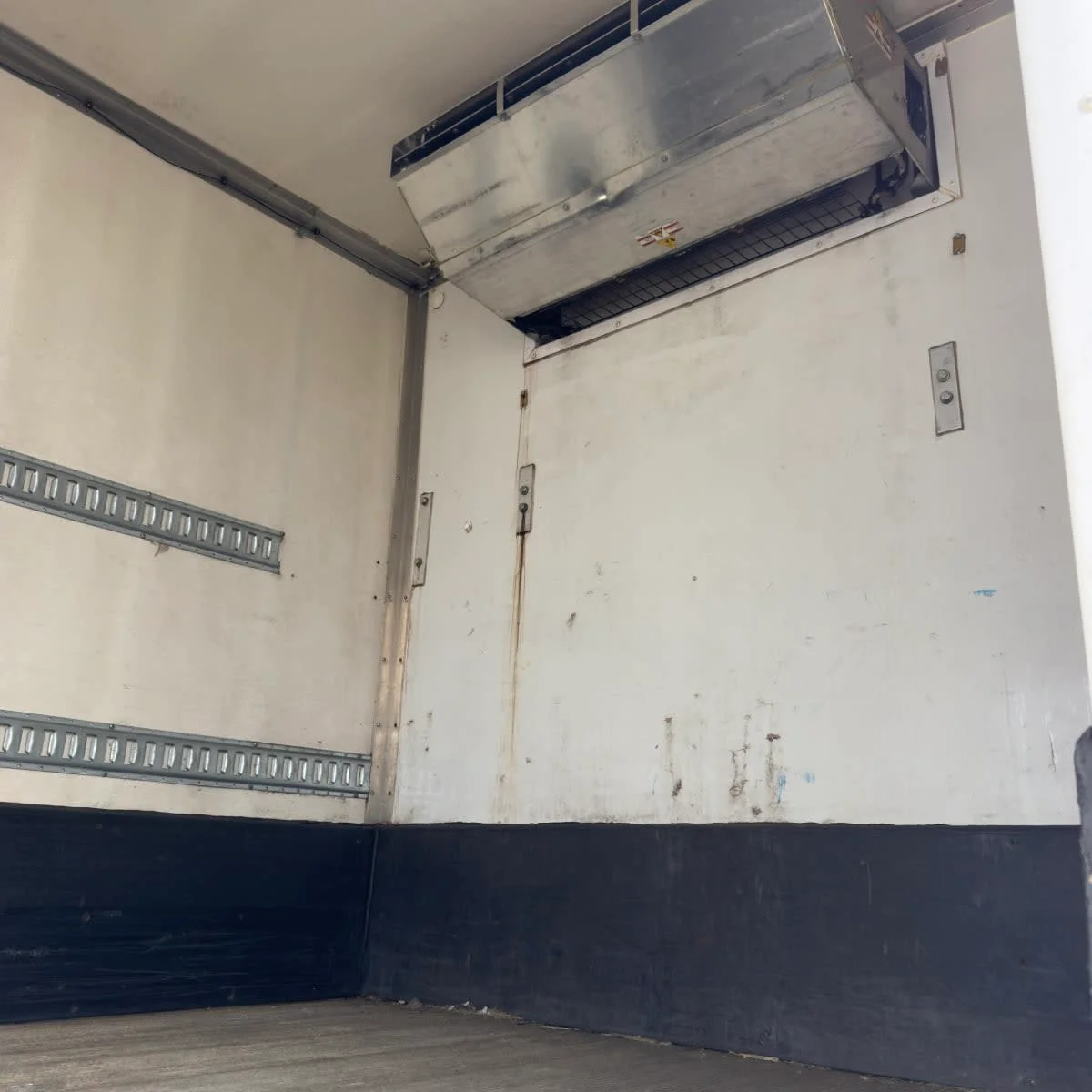 2019 Freightliner M2 106 - image 15