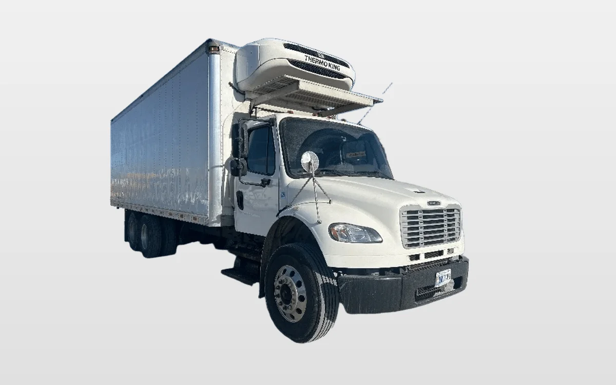 2019 Freightliner M2 106 - image 1