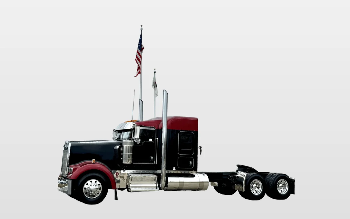 2018 Kenworth W900 - image 1
